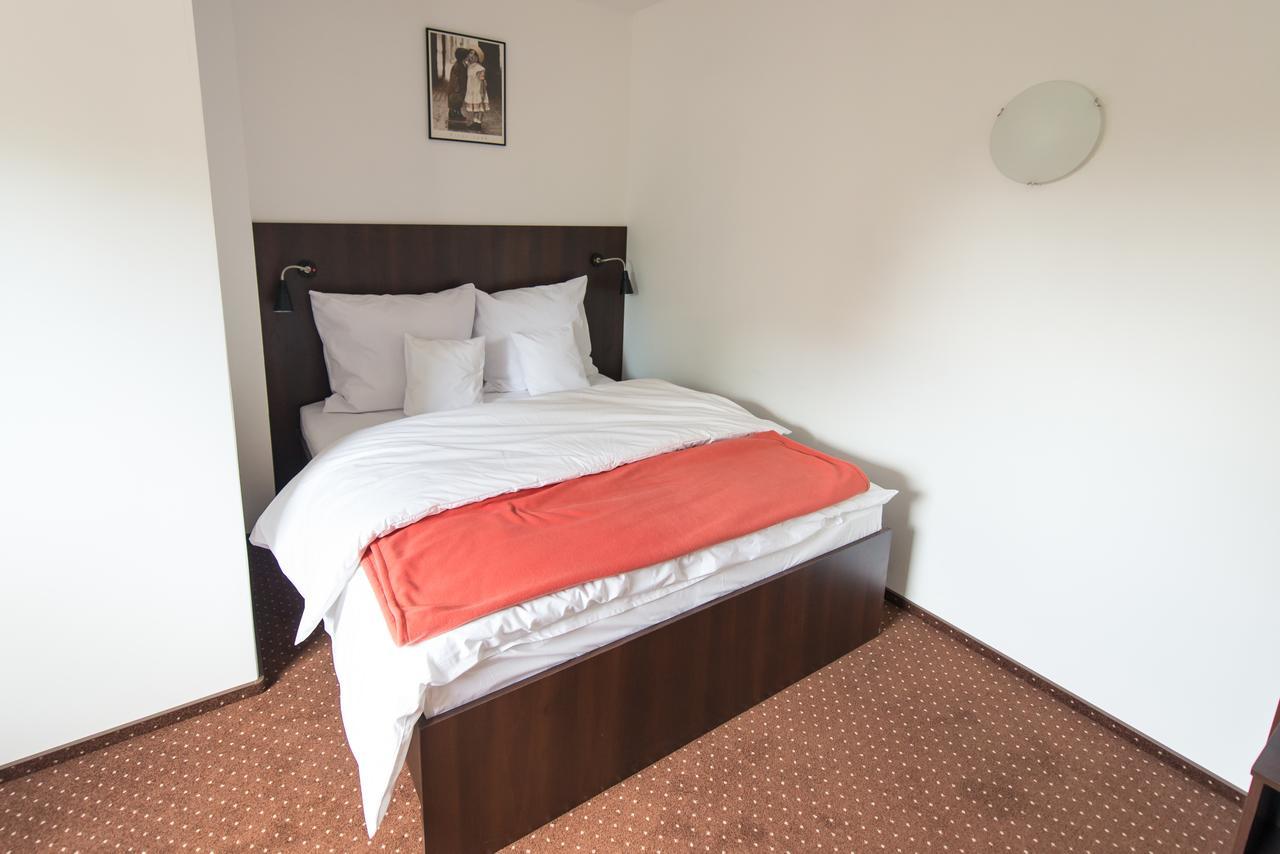 First Hotel Tczew Eksteriør billede