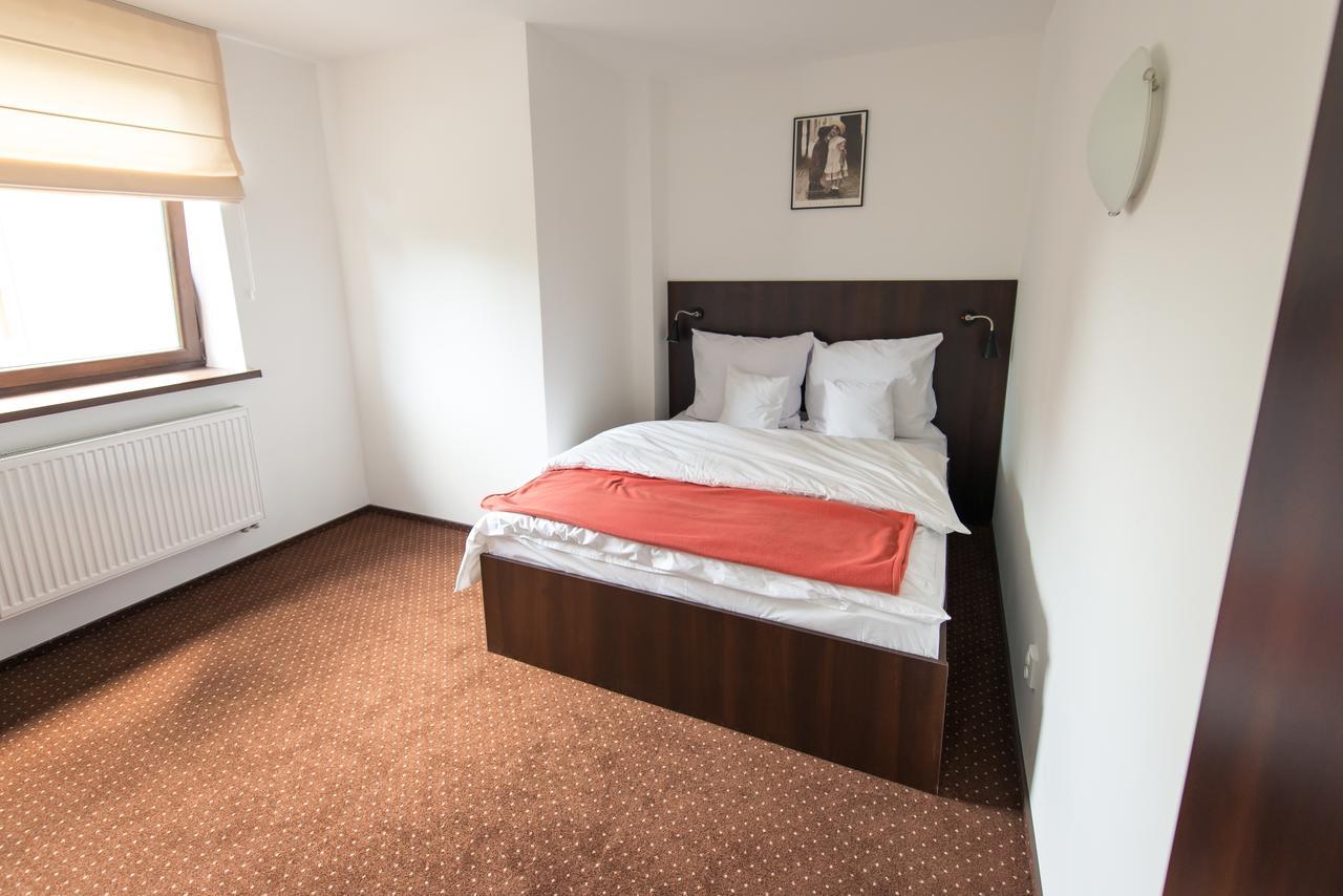 First Hotel Tczew Eksteriør billede