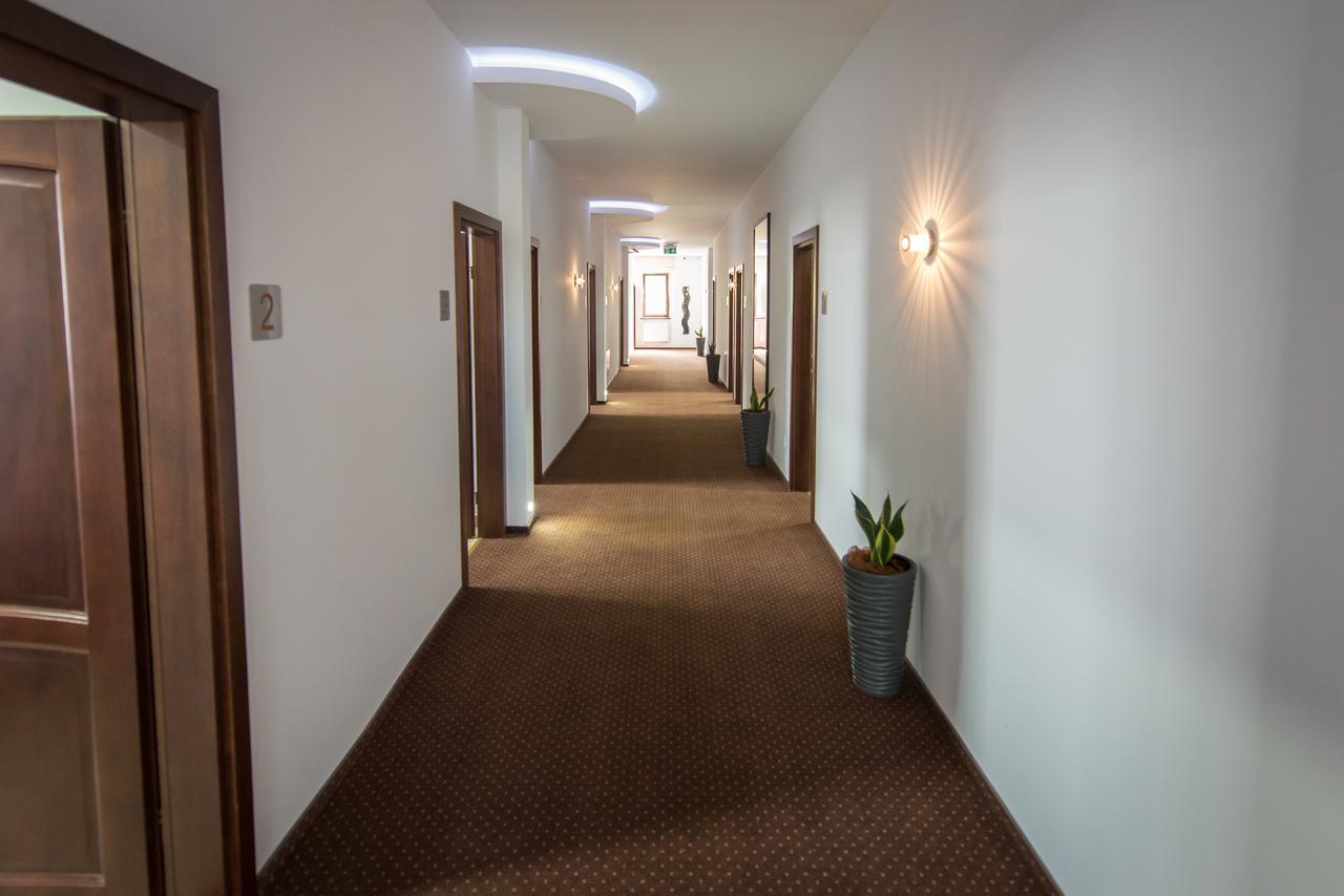 First Hotel Tczew Eksteriør billede